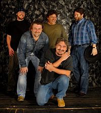 http://kulturszalon.hu/sites/default/files/field/image/090612-0613-Rhythm_and_Blues-03.jpg