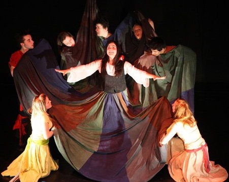 http://kulturszalon.hu/sites/default/files/field/image/versfesztival_soltis_lajos_szinhaz_csongor_es_tunde.jpg