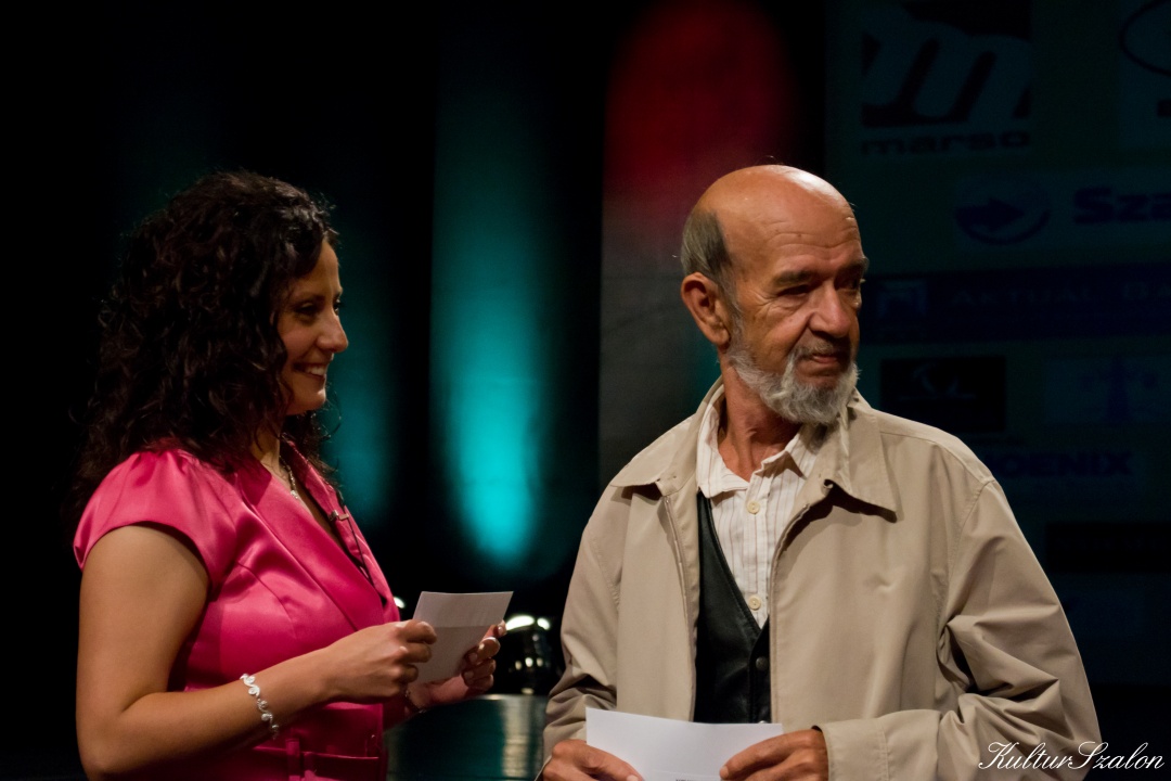 http://kulturszalon.hu/sites/default/files/pic/hist/DSC_7984_0.jpg
